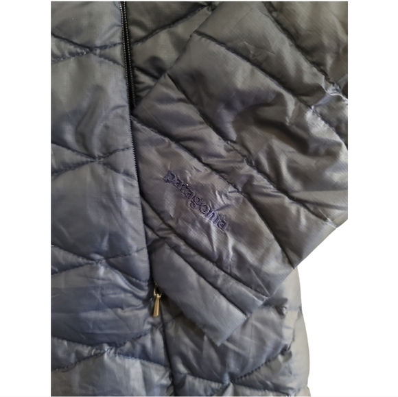 Patagonia Fiona Down Parka Coat Navy Blue XS Zip Front Interior Pockets Puffer - Picture 3 of 11